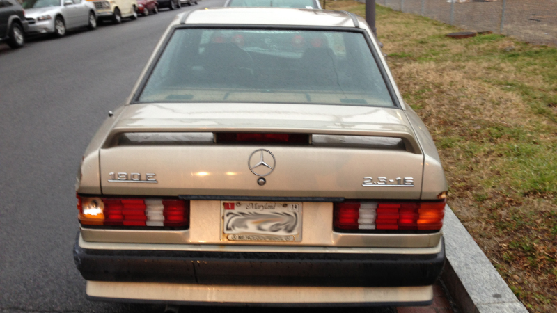 Illustration for article titled This Mercedes 190E 2.3-16 Is The Original 80s German Track Sedan